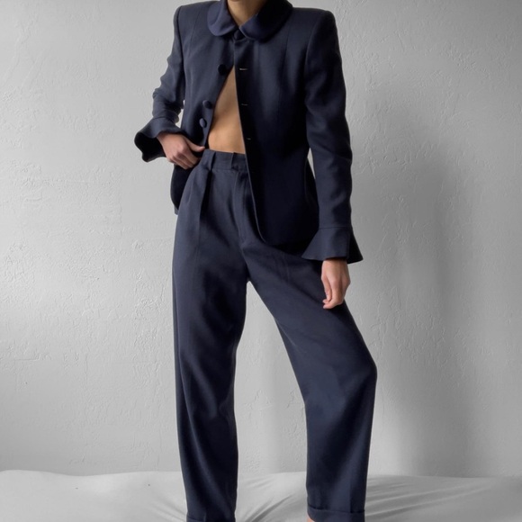 Navy two piece wool pant suit. - Picture 3 of 4
